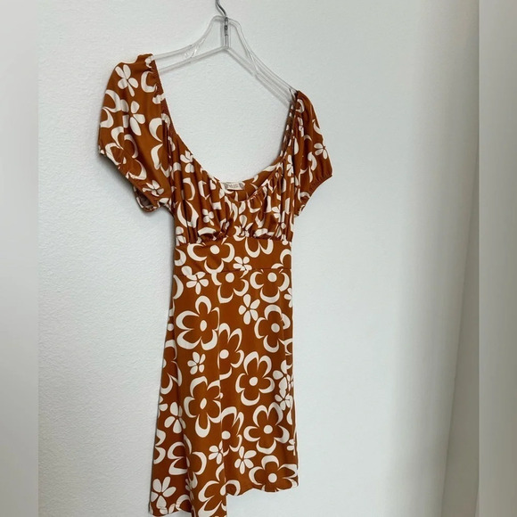 Altar'd‎ State Y2K, Floral Dress Size Large - Picture 3 of 9